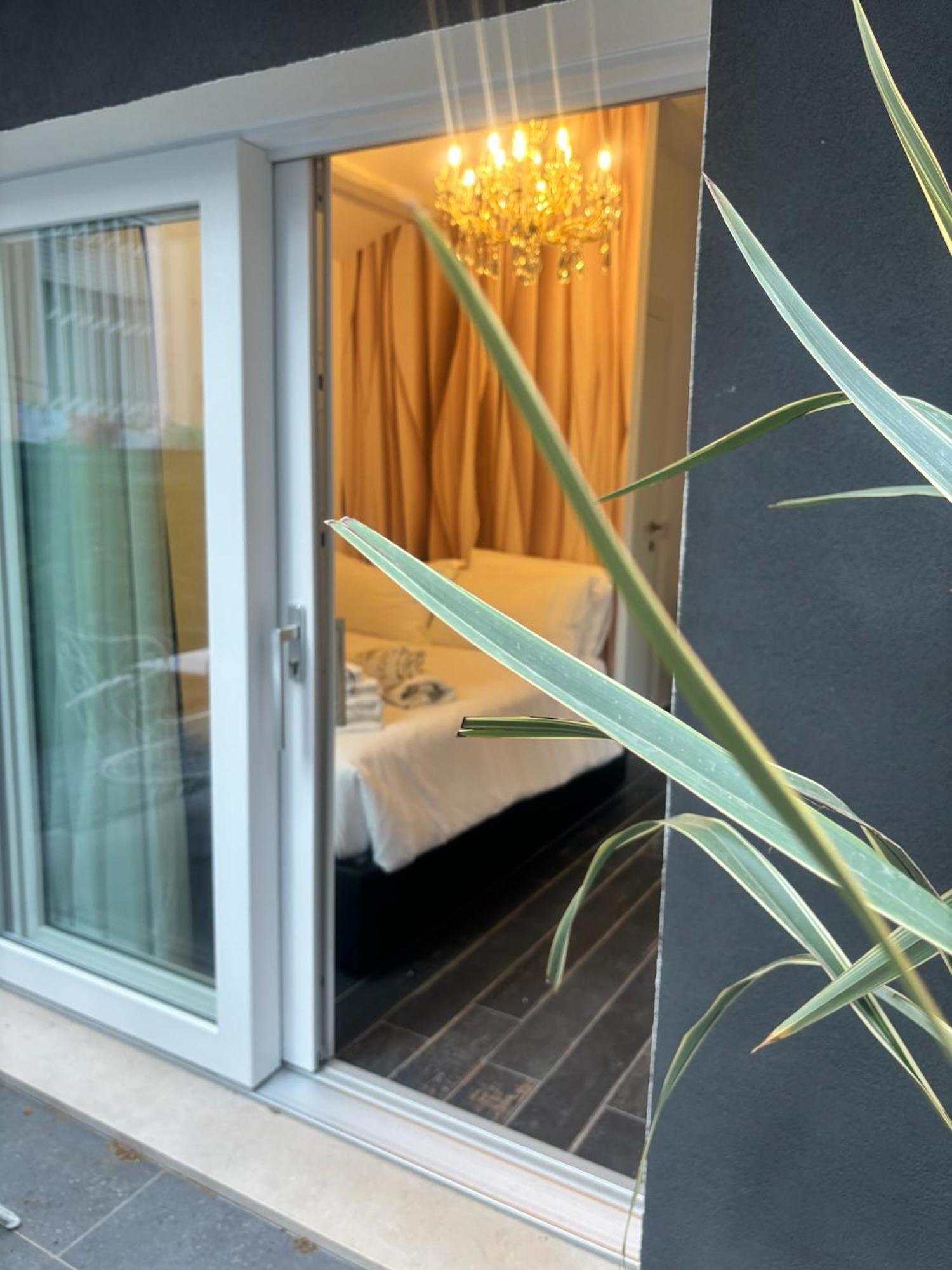 Villa Monti Suites&Aparts Cesenatico Exteriér fotografie